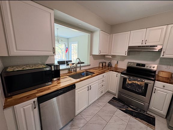 5th image of 549 Winwood Ct #43