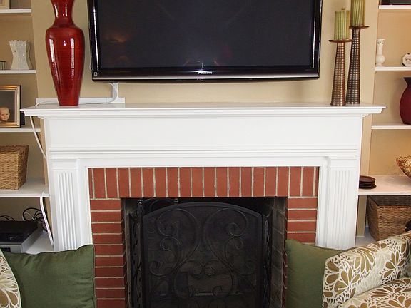 Plasma TV & Fireplace