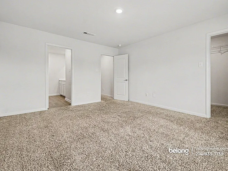 203 Marsh Ln — Photo 14