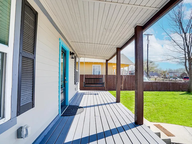 Charming Texas Porch