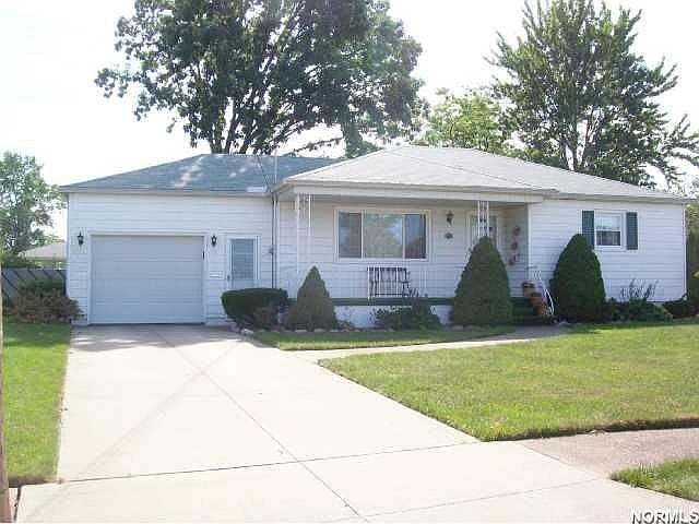 1st image of 2912 Carmelita Ct
