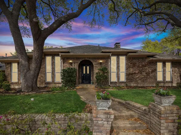 9031 Oakpath Ln, Dallas, TX 75243