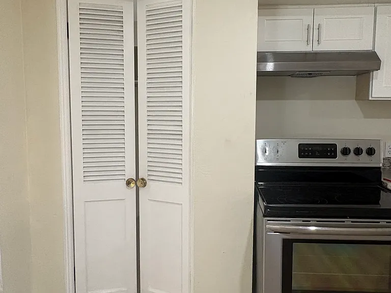 3204 N Christmas Ave — Photo 6