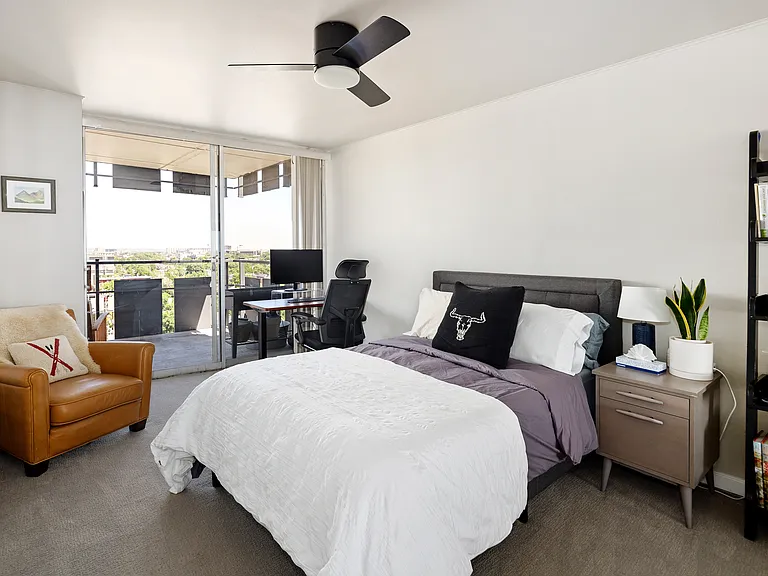 790 N Washington St #1210 — Photo 14