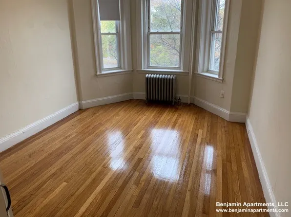 1161 Boylston St, Boston, MA