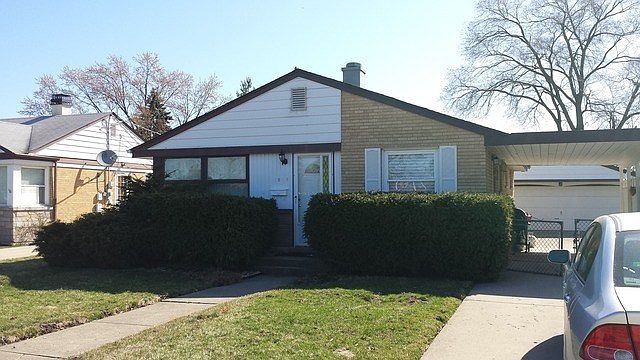 1st image of 9315 National Ave