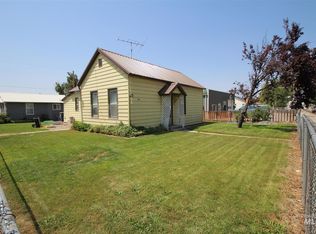 512 E Grove Ave, Parma, ID 83660