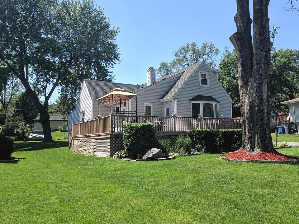 1st image of 10010 S 83rd Ave