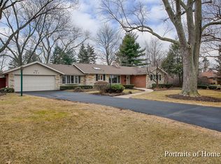 921 60th Pl, Downers Grove, IL 60516