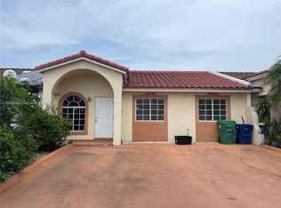 7645 NW 181st Ter, Hialeah, FL 33015