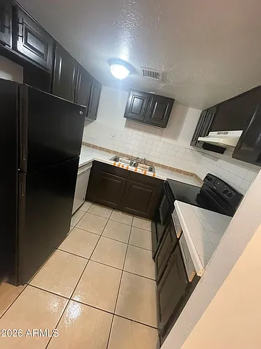 2666 N 43rd Ave #D Photo 1 2666 N 43rd Ave #D Photo 1