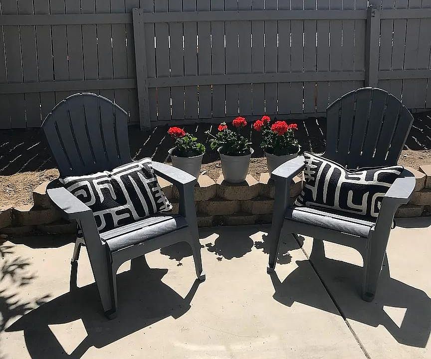 2nd image of 3229 Coral Dr