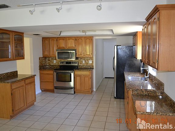 2nd image of 16702 Norwood Dr