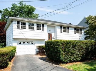 45 Track Rd, Reading, MA 01867