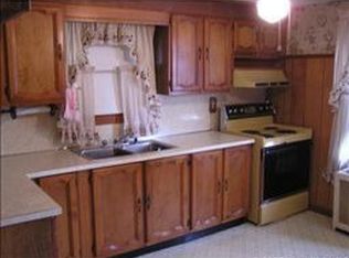 43 Robinson Way, West Warwick, RI 02893