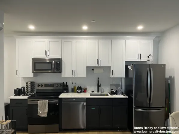 144 Old Colony Ave, Boston, MA