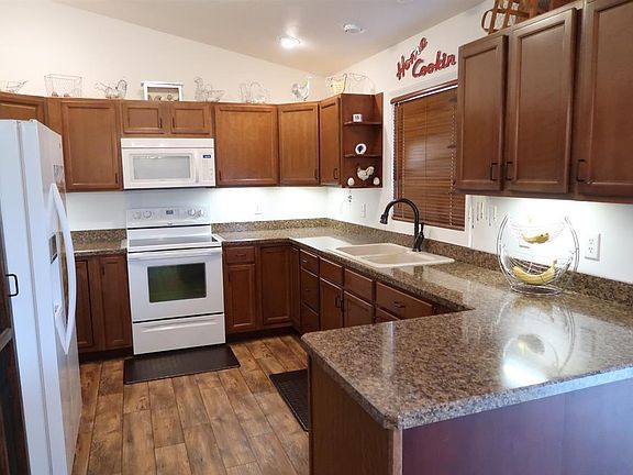 5th image of 29310 Twin Fawn Dr