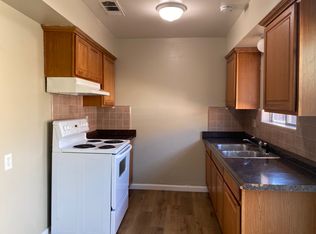 405 Esperanza Way, Stockton, CA 95207