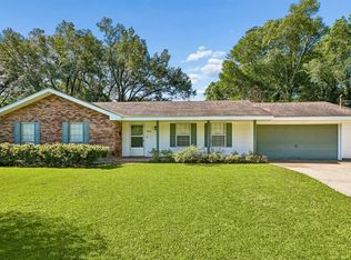 1548 William Peters Rd, Bogalusa, LA 70427