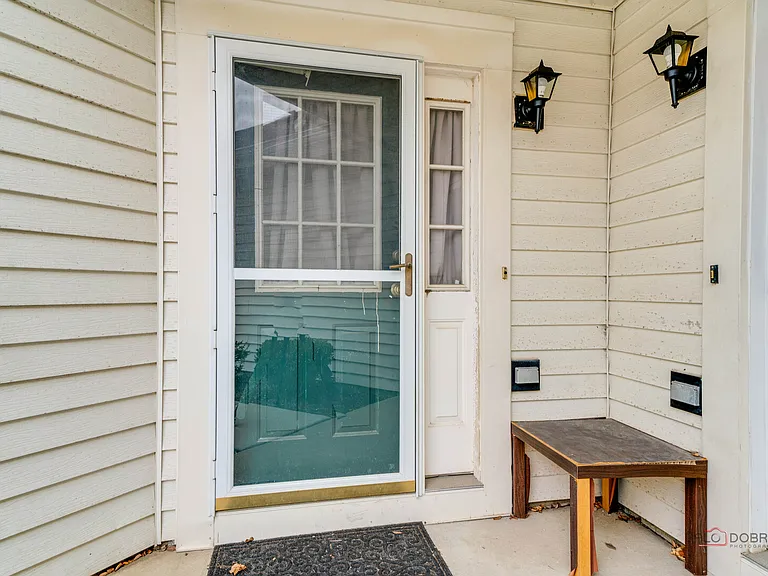 1357 S Candlestick Way — Photo 5