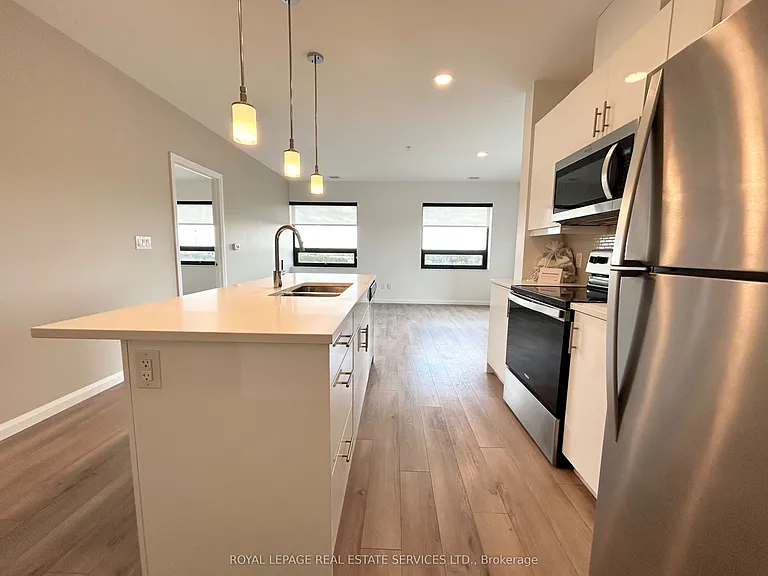 144 Watson Rd N #301 — Photo 7