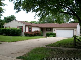 1803 Stratford Dr, Champaign, IL