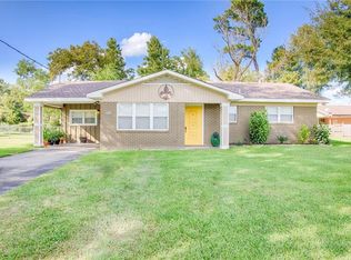 1036 Ann St, Westlake, LA 70669