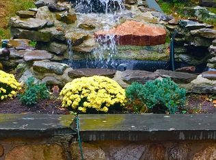 8 S Lakeview Dr, Vernon Twp., NJ 07419