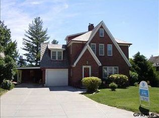 9639 N 30th St, Omaha, NE 68112