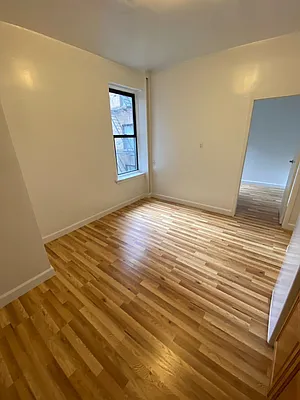 Rented by GreenVill Real Estate LLC | media 12