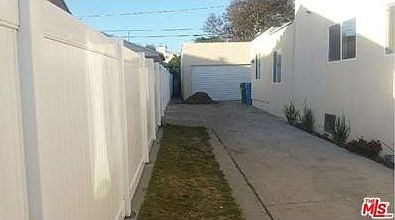 4th image of 1524 S Carmelina Ave