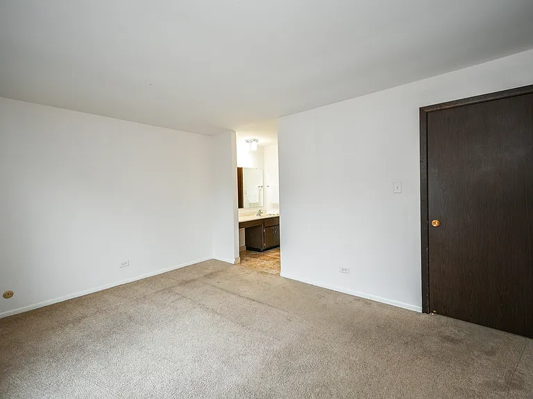 880 Johnstown Ln #B — Photo 15