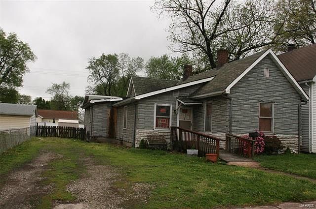2nd image of 2428 E 24th St