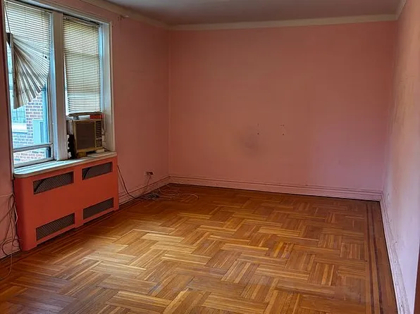 2195 E 22nd St APT 4G, Brooklyn, NY 11229