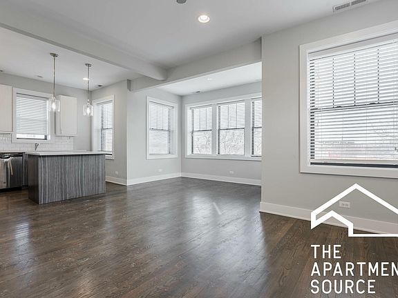 2nd image of 2626 N Rockwell St APT 3