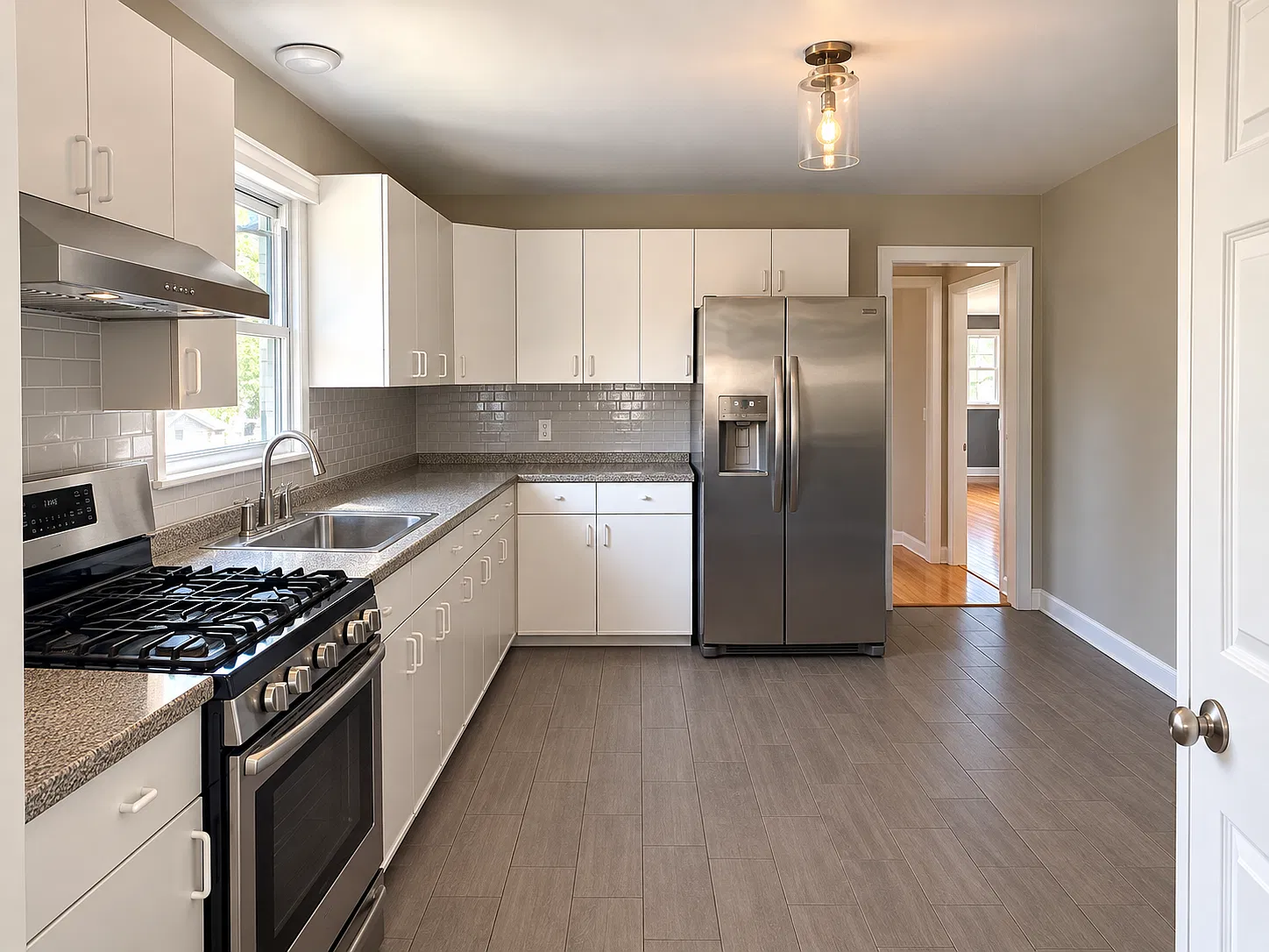 3 bed, $2,600 — Photo 3