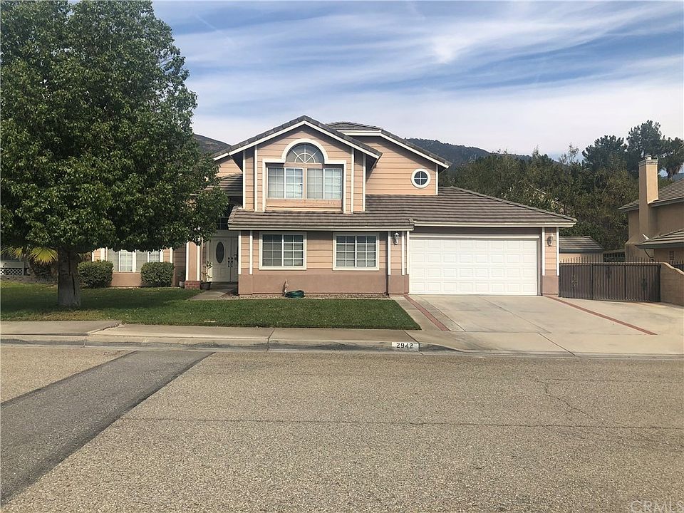 1st image of 2942 W Briarwood Dr