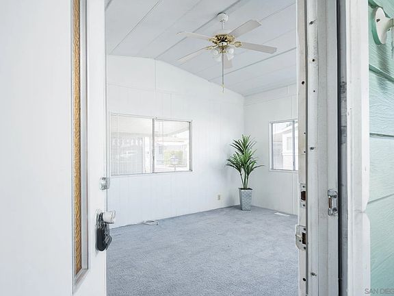 4th image of 221 N El Camino Real Space 42
