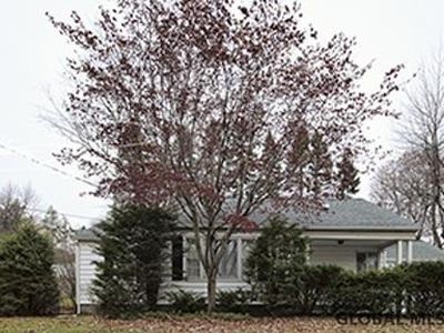 4 WEST Lane, Latham, NY, 12110