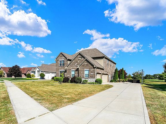 3rd image of 3762 Woodruff Pl