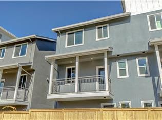459 3rd St, Woodland, CA 95695