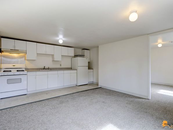 601 N Klevin St APT 3