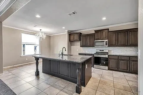 6810 Jamestown St — Photo 11