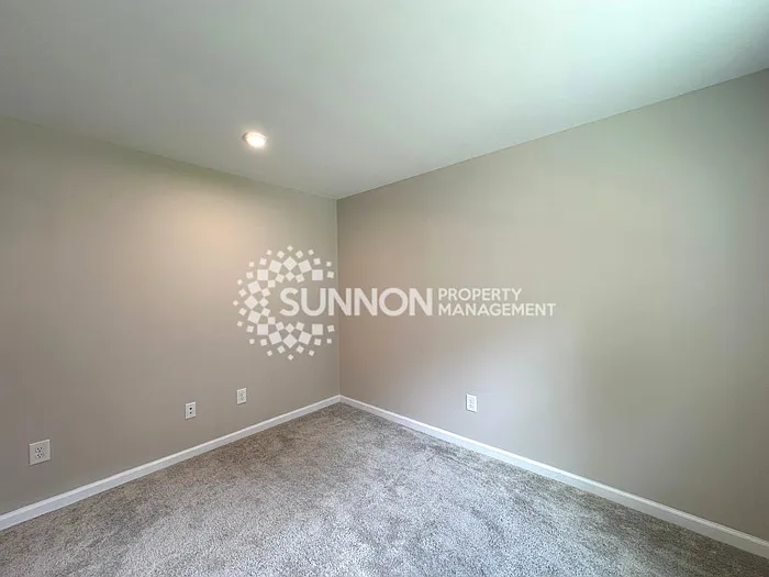 1210 Ashbury St — Photo 5
