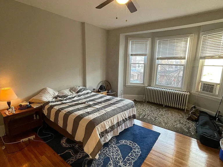 933 S Saint Bernard St #2 — Photo 4