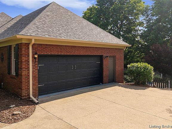 3rd image of 6024 Springcrest Drive
