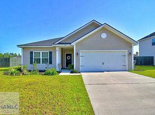 185 Brightleaf Cir, Hinesville, GA 31313