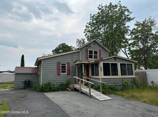 24 Woodard St, Glens Falls, NY 12801