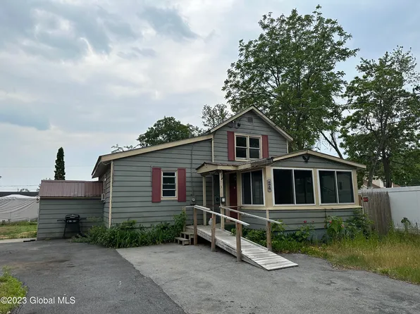 24 Woodard Street, Glens Falls, NY 12801