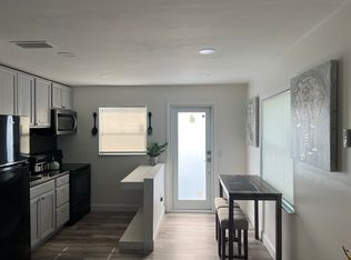 1489 W 35th St, Riviera Beach, FL 33404